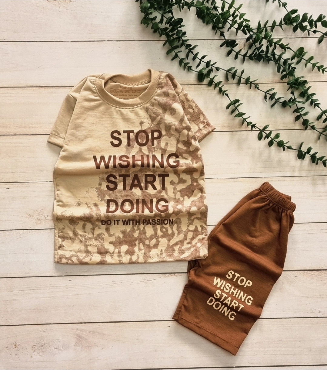 تیشرت شلوارک بچگانه stop